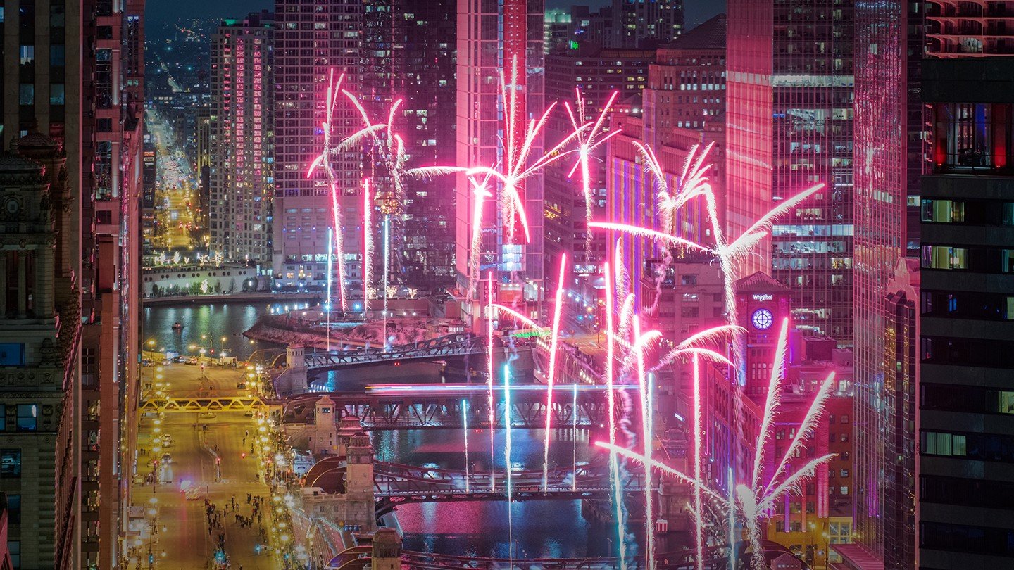 Chicago Announces New Year’s Eve Fireworks Along the River Chicago